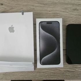 iPhone 15 Pro Max 256GB SIMフリー