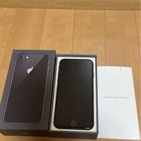 Apple iPhone 8 64GB グレー