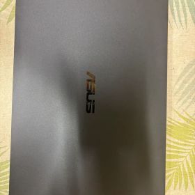 ASUS ExpertBookシリーズ B9