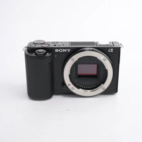 【中古】 (ソニー) SONY VLOGCAM ZV-E10 B【中古カメラ デジタル一眼】 ランク：AB
