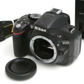 【中古】【ジャンク品】ニコン D5200ボディ CA01-B3541-2P1A-ψ Nikon Fマウント APS-C 中古