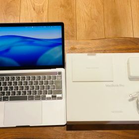 MacBook Pro 13インチ m1 8GB SSD512GB