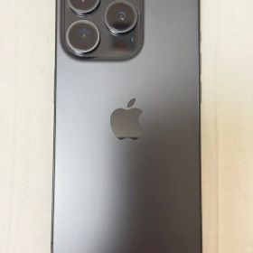 Apple iPhone 15 Pro 128gb ブラックチタニウム 本体