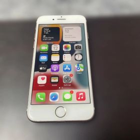 7105 iPhone 7 32GB SIMフリー