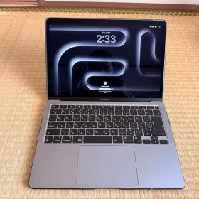 Apple MacBook Air (M1, 8GB)