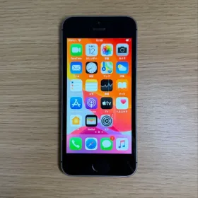 iPhone SE 16GB スペースグレイ docomo