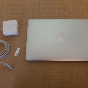 MacBook Air 11インチ Mid2011（モデルA1370）
