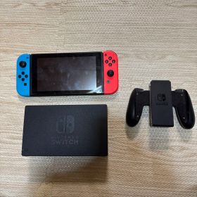 Nintendo Switch 本体 青と赤