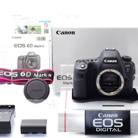 わずか８９７５ショットで■ほぼ新品■ CANONフリマ・ネットEOS 6D Mark II ボディー EOS6DMK2