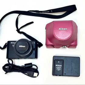 Nikon 1 J1 ミラーレスカメラ一眼 J1 本体 レンズ 充電器 ケース付