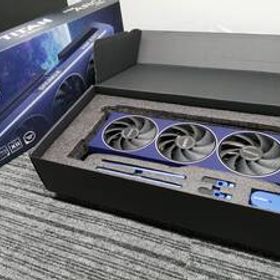 極美品 ARC A750 TITAN OC Edition グラフィックボード