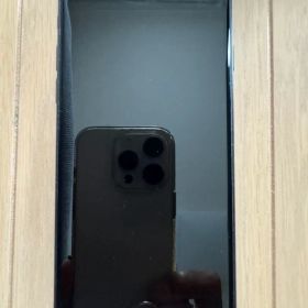 iPhone SE2 128GB 黒 SIMフリー ②