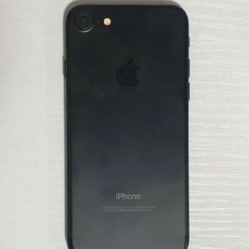 Apple iPhone 7 ブラック 32gb