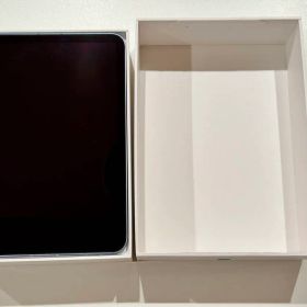 美品 ipad mini 第7世代 SIMフリー セルラーモデル ブルー