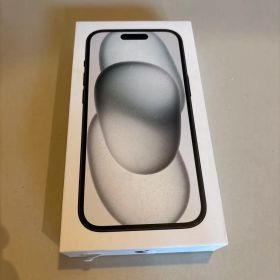 Apple iPhone 15 128GB ブラック 本体