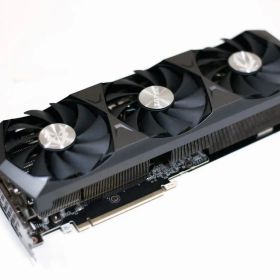 ZOTAC GeForce RTX3070 ジャンク品 通電はしますが