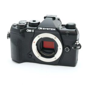 【中古】 《美品》 OM SYSTEM OM-5 Mark II ボディ ブラック [ デジタルカメラ ]