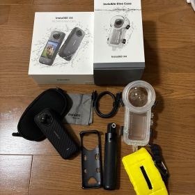 Insta360 X4 本体 + Invisible Dive Case
