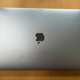 MacBook Air (i5 16GB 2020年)