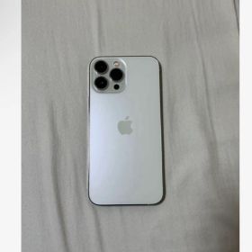 Apple iPhone 13 Promaxシルバー 本体