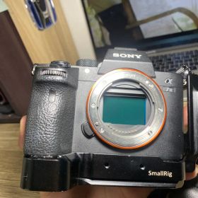 Sony α7iii デジタル一眼レフカメラ 本体