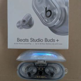 Beats Studio Buds +