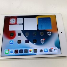 ★送料無料★ジャンク★docomo★A1550iPad mini 4 Wi-Fi + Cellular 16GB★シルバー★0015270026667★SYS★11/13