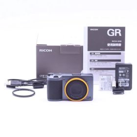 RICOH GR III Street Edition メタリックグレー