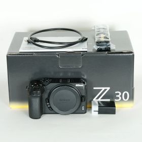 [美品 | シャッター数1,220回] Nikon Z30 [ボディ] | ミラーレス一眼カメラ