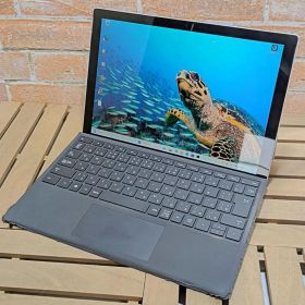 (2562)Surface Pro m3 128GB バッテリー91%◎