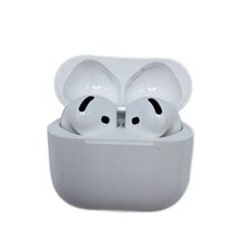 Apple◆イヤホン AirPods 4 アクティブノイズキャンセリング搭載モデル MXP93J/A