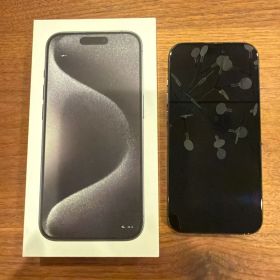 iPhone 15 Pro 512GB ブラックチタニウム SIMロック解除済み
