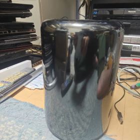 Apple Mac Pro 2013 6コア/32GB/1TB ジャンク扱い