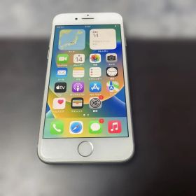 7136 iPhone8 64GB SIMフリー