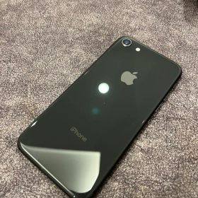 iPhone 8 スペースグレイ 256GB