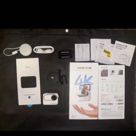 Insta360 GO3S カメラ 4K 128GB ホワイト 訳あり