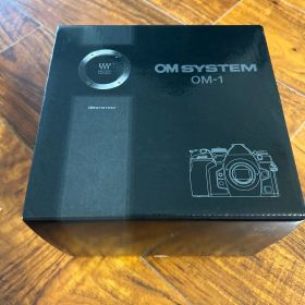 オリンパス OM SYSTEM OM-1 ブラック デジタル一眼レフ 未開封品