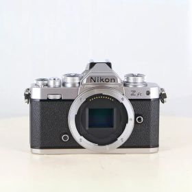 【中古】(ニコン) Nikon Zfc ボディ シルバー