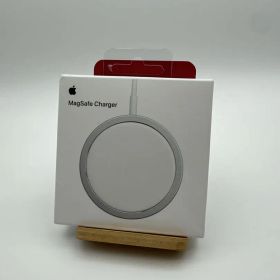 Apple MagSafe充電器（1m） 新品未使用品 MHXH3AM/A