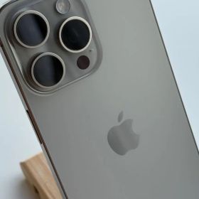 iPhone 15 Pro Max 512GB ナチュラルチタニウム