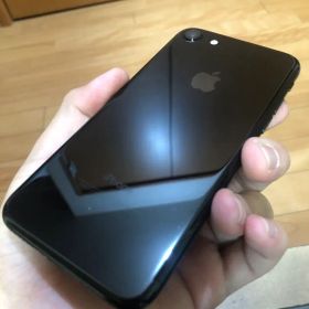 Apple iPhone 7 ブラック 128gb