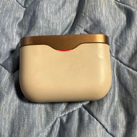 SONY ワイヤレスイヤホン WF-1000XM3 ゴールドケース付き