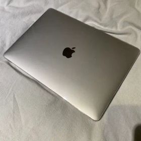 MacBook Air 13.3インチ（Office、AppleCare付）