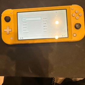 Nintendo Switch Lite イエロー