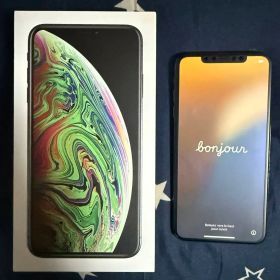 iPhone Xs Max 512GB スペースグレー