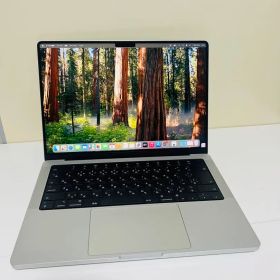 Macbook 14インチM1 Pro 16/512GB