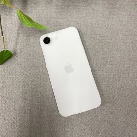 新品同様 iPhone 16e 128GB ホワイト 国内SIMフリー送料無料