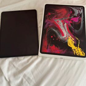 Apple iPad Pro 12.9インチ スペースグレー 3世代目