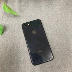 iPhone 8 64GB ブラック 国内版SIMフリー送料無料