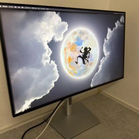 Dell ハイエンド 32 4K USB-C ハブ モニター - U3223QE